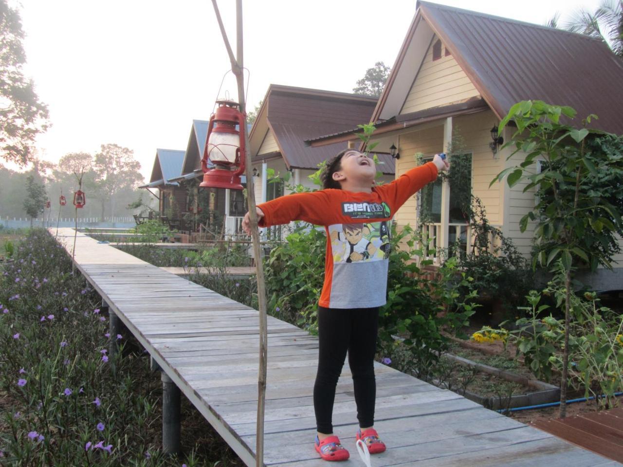 Baan Thung Home Stay Prasat Exterior foto