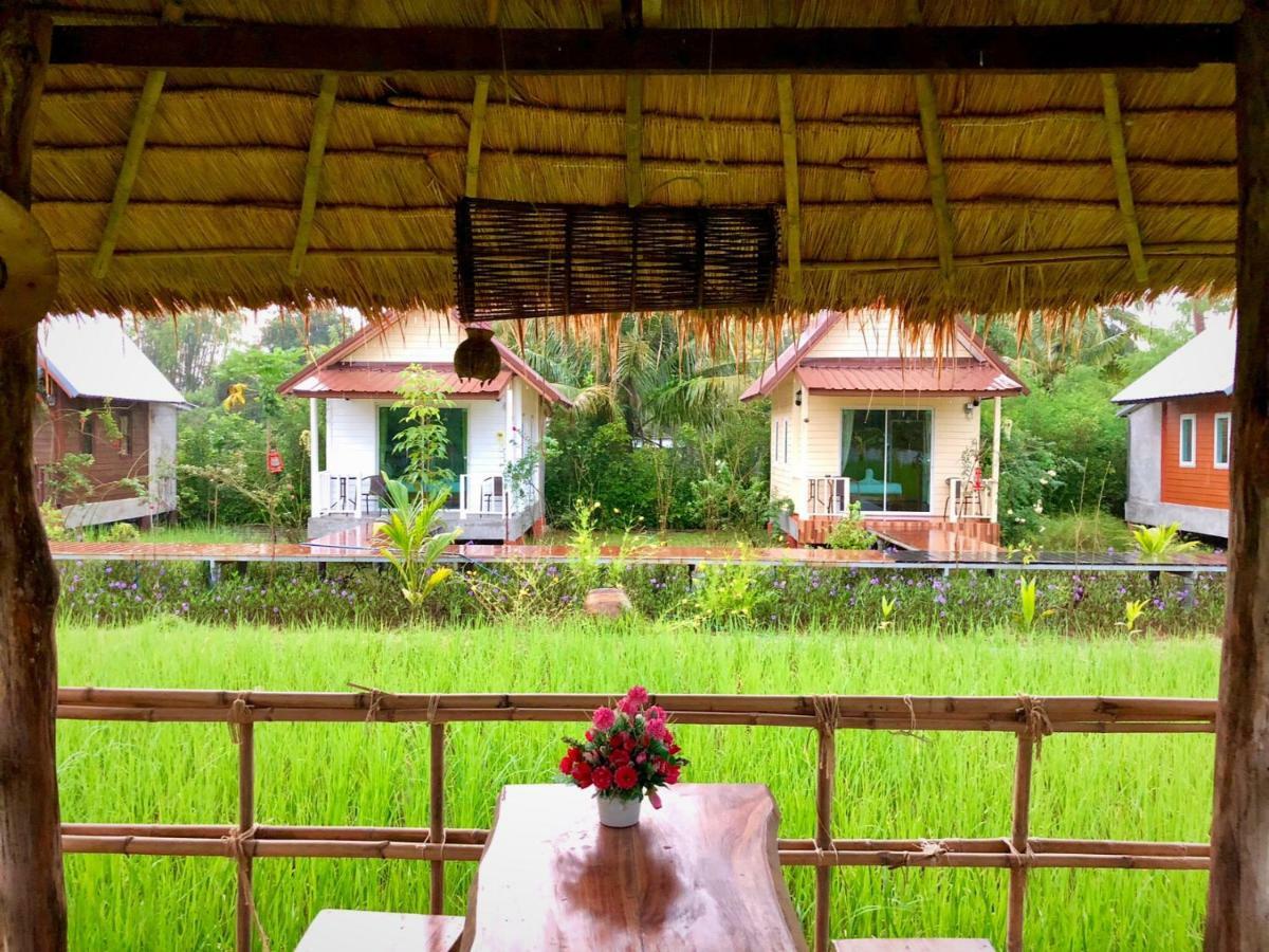 Baan Thung Home Stay Prasat Exterior foto