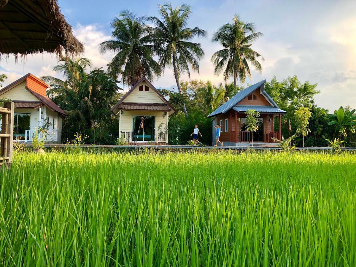 Baan Thung Home Stay Prasat Exterior foto