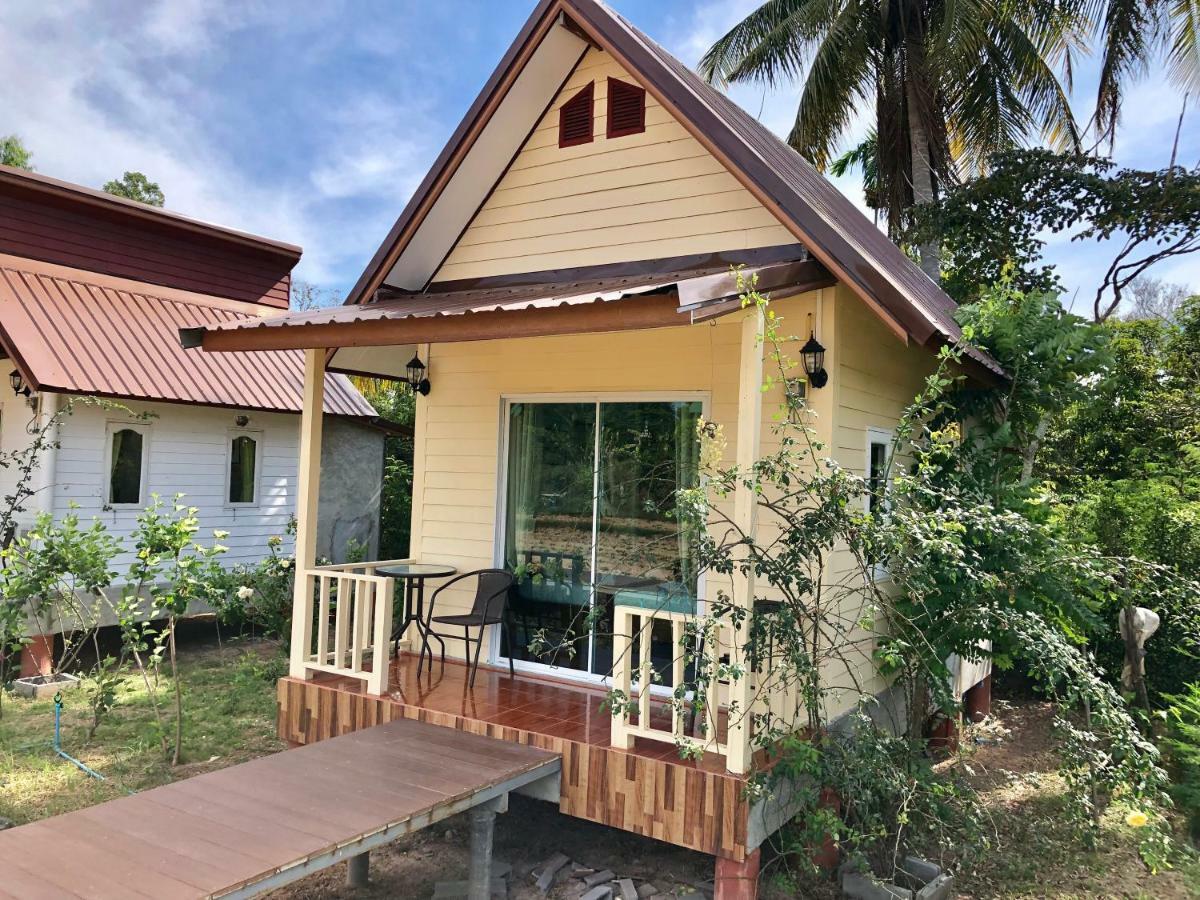 Baan Thung Home Stay Prasat Exterior foto